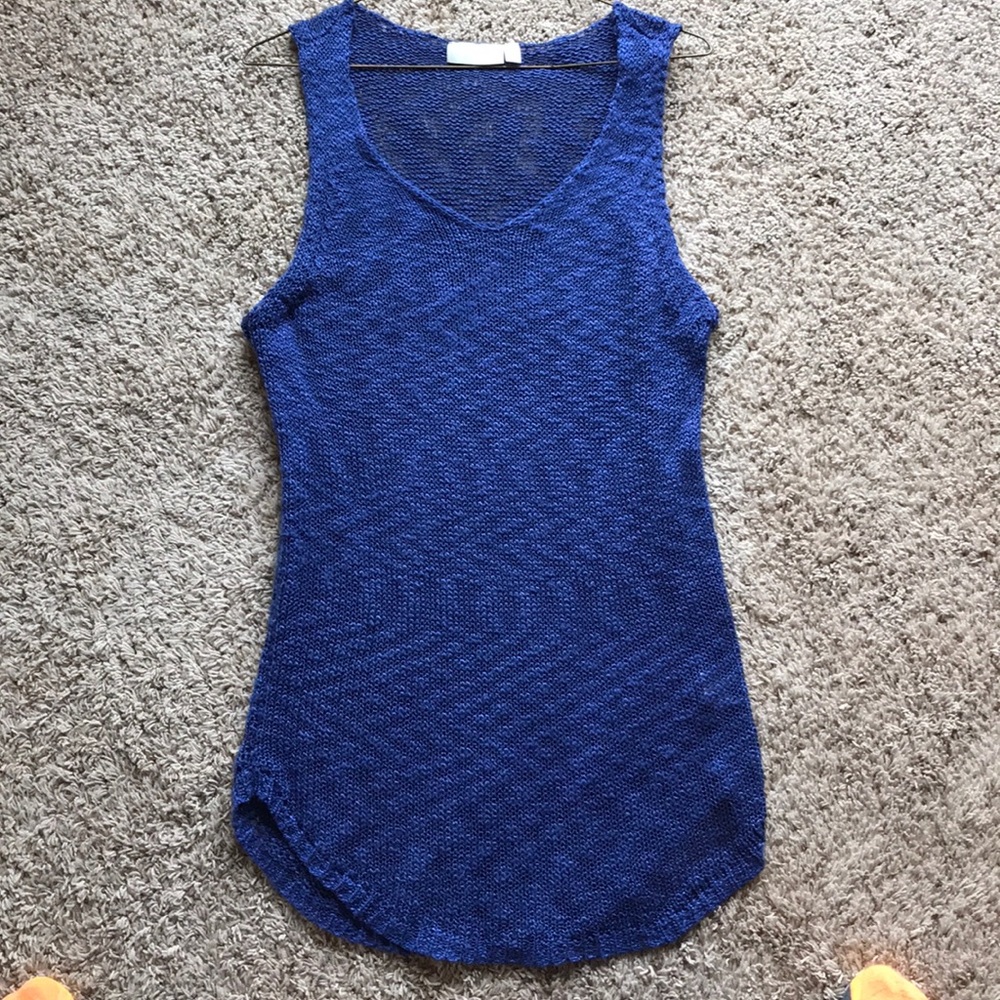 Medium blue sleeveless sweater from stitch fix